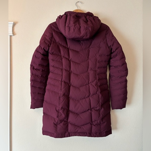 Lands' End Burgundy Wine Red Women's Hooded Down Winter Puffer Coat Size XS - Picture 2 of 5